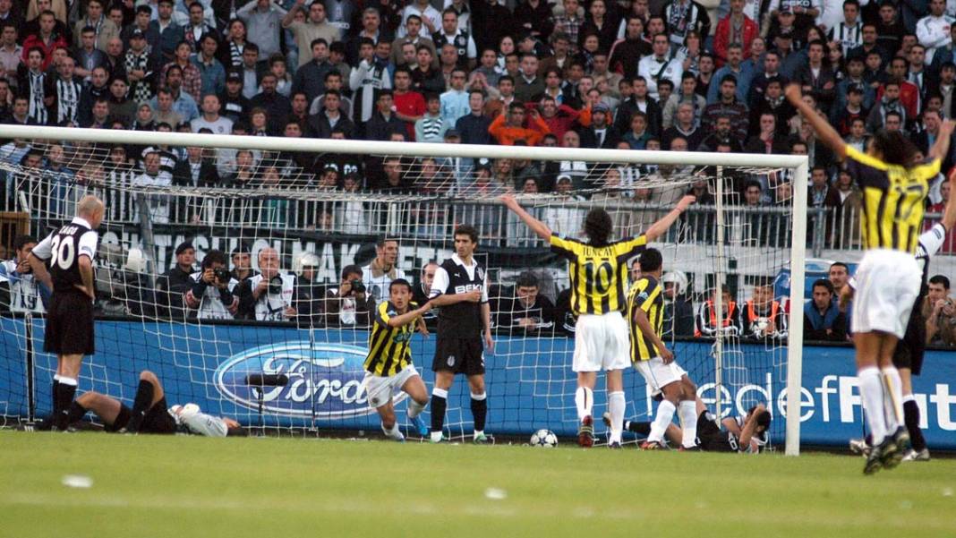 Beşiktaş - Fenerbahçe derbisi başlıyor! BJK-FB maçı ilk 11’ler açıklandı 1